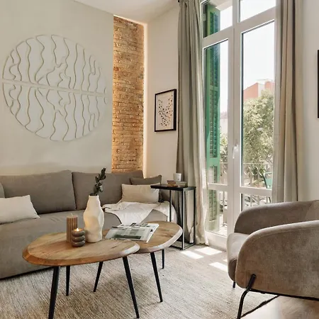 Jure - 2 Bedrooms And Balcony In Eixample Dreta Apartamento *