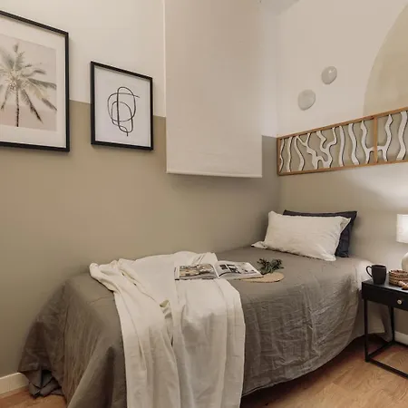 Jure - 2 Bedrooms And Balcony In Eixample Dreta *