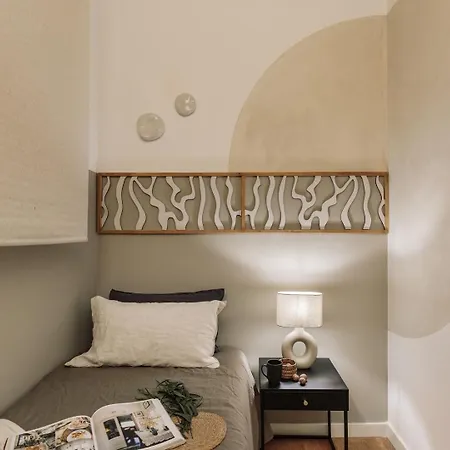 Jure - 2 Bedrooms And Balcony In Eixample Dreta *